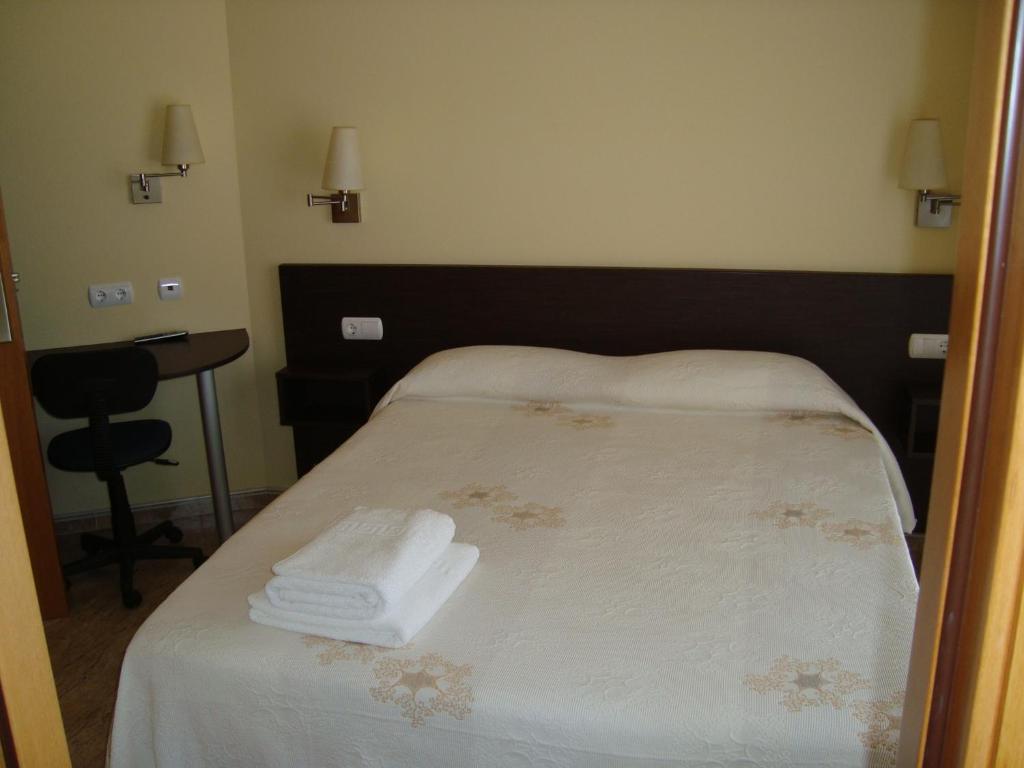 Sant Sadurní dʼAnoia 桑特萨杜尔尼旅馆酒店 外观 照片