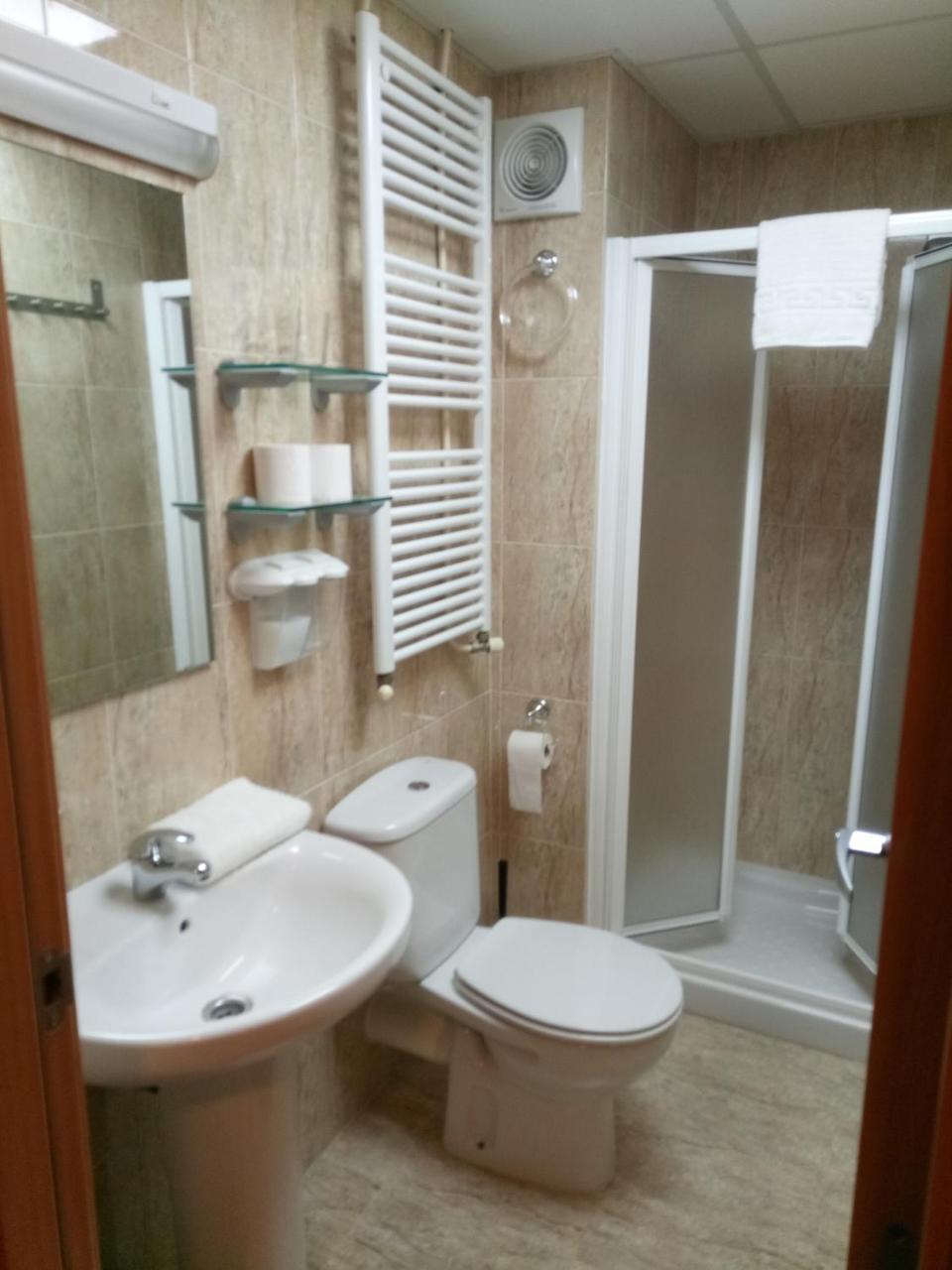 Sant Sadurní dʼAnoia 桑特萨杜尔尼旅馆酒店 客房 照片